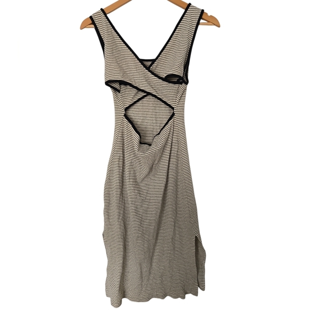 Hem & Thread Black and White Striped Midi Dress Size Large - Picture 5 of 5